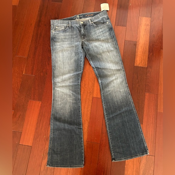 NWT 7 For All Mankind ‘A’ Pocket Classic Blue Women's Jeans Bell Bottom